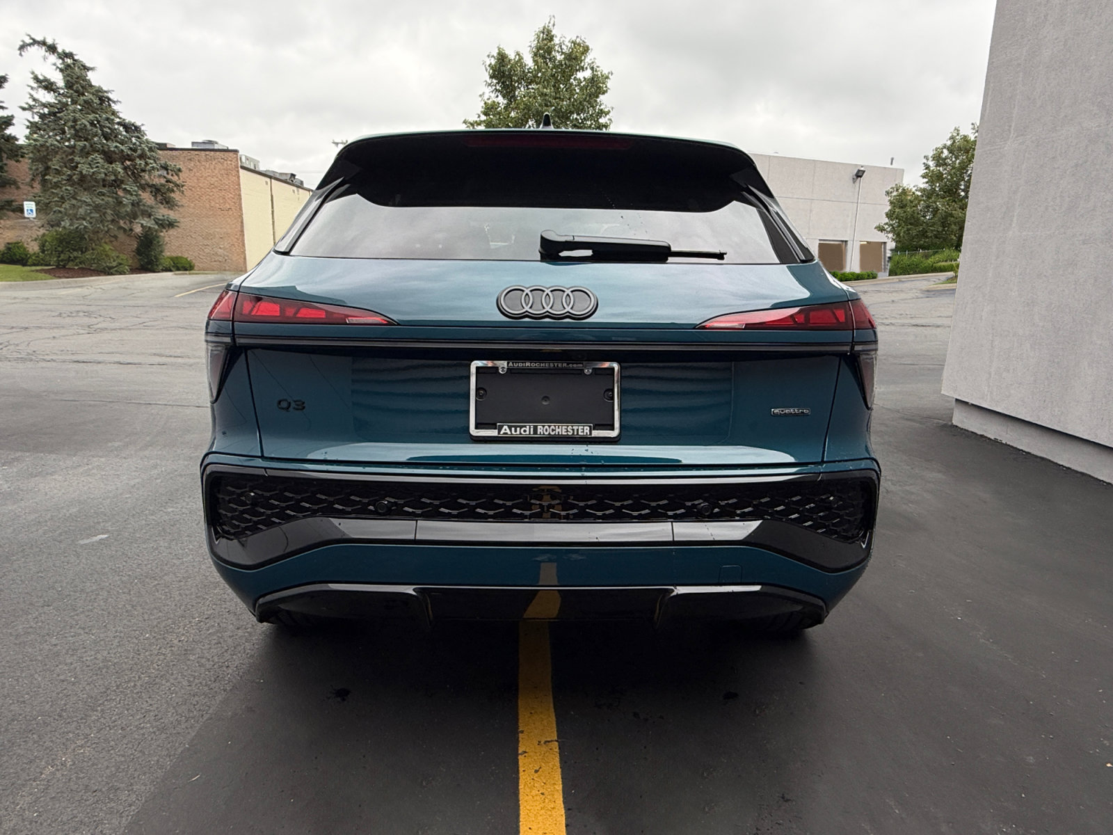 New 2026 Audi Q3 quattro 2.0T AWD/4WD image 11