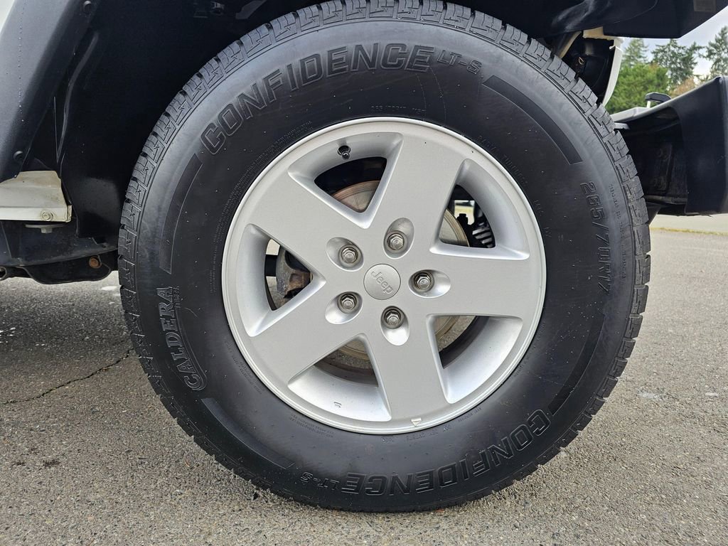 Used 2018 Jeep Wrangler Sport image 9