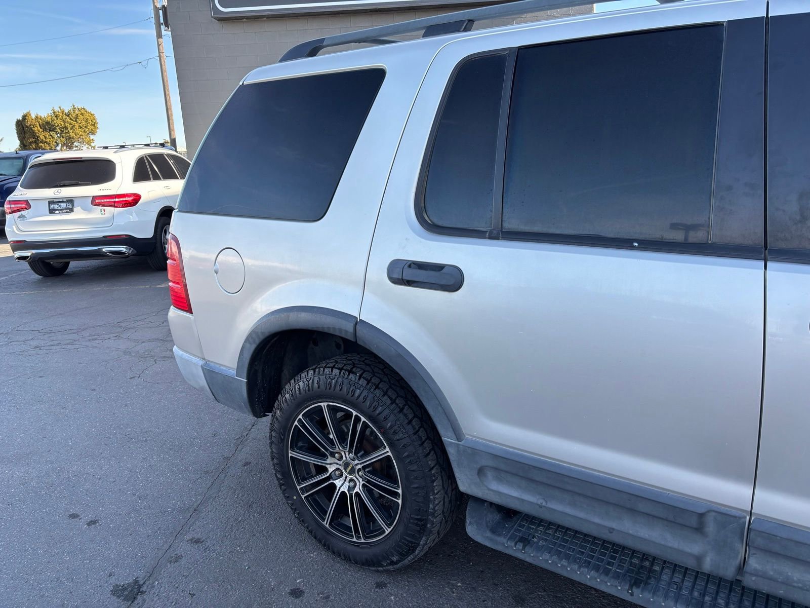 Used 2003 Ford Explorer XLT AWD/4WD image 24