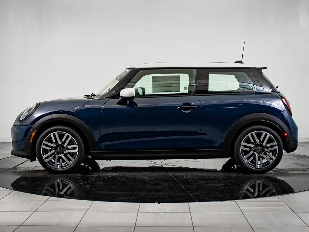 New 2026 MINI Cooper S image 5