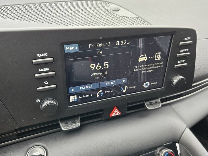 New 2026 Hyundai Elantra SEL Sport Premium FWD image 9