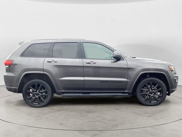 Used 2021 Jeep Grand Cherokee Laredo X image 6