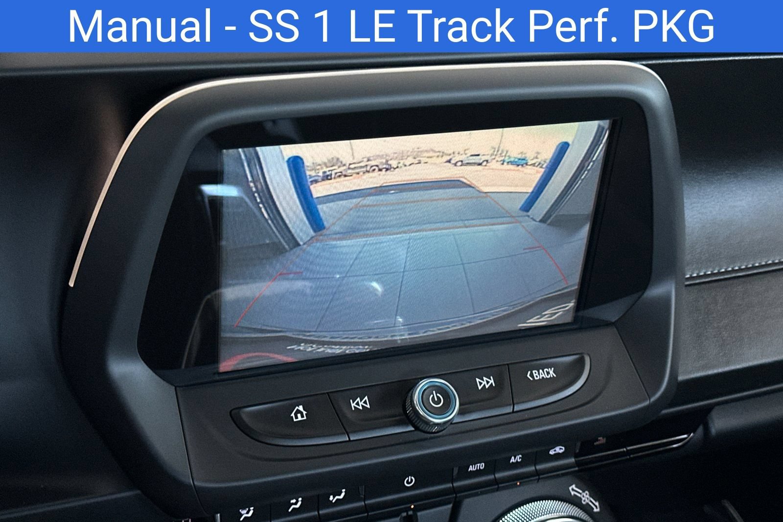 Used 2018 Chevrolet Camaro SS RWD image 24