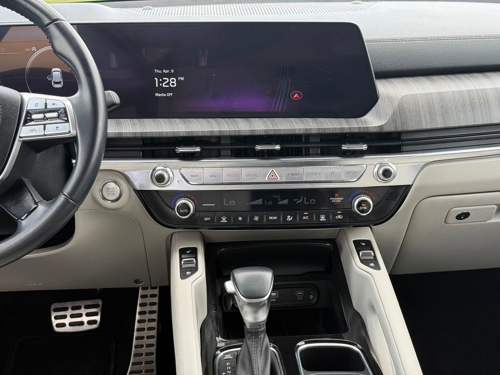 Certified 2023 Kia Telluride SX image 17