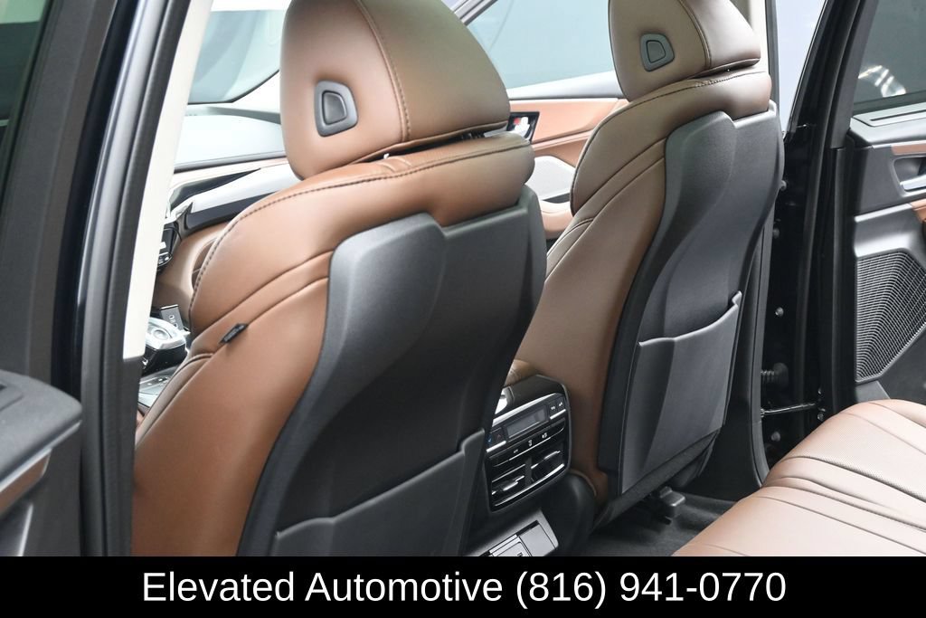 Used 2022 Acura MDX SH-AWD w/ Technology Package image 19
