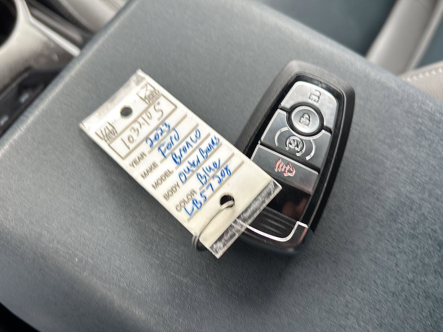 Used 2023 Ford Bronco Outer Banks image 31