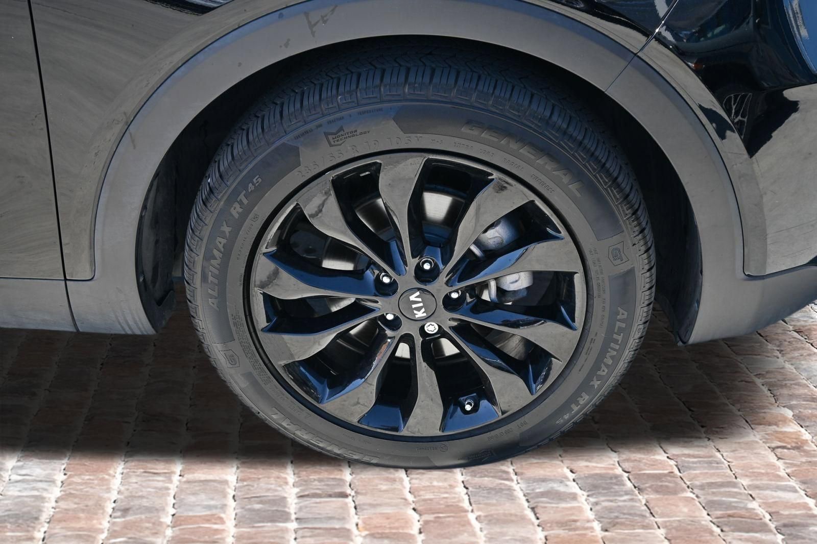 Used 2020 Kia Sorento EX FWD image 36
