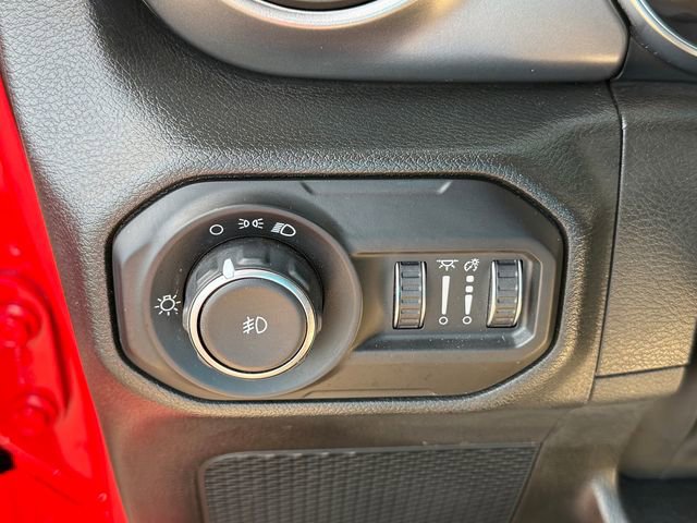 Used 2022 Jeep Wrangler Unlimited Sport image 12