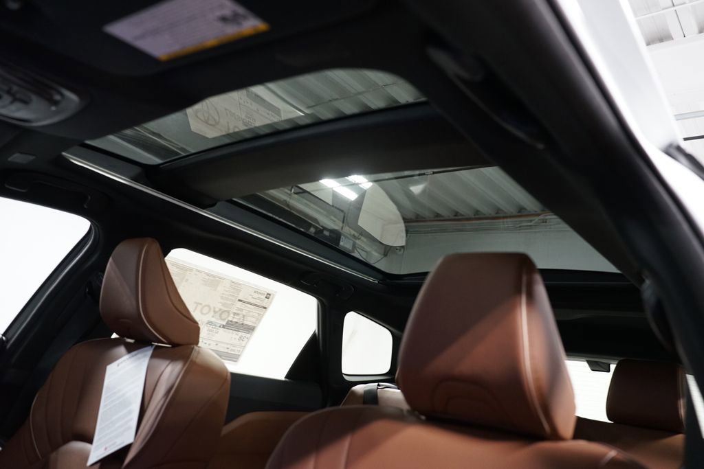 New 2026 Toyota Crown Signia AWD/4WD image 35
