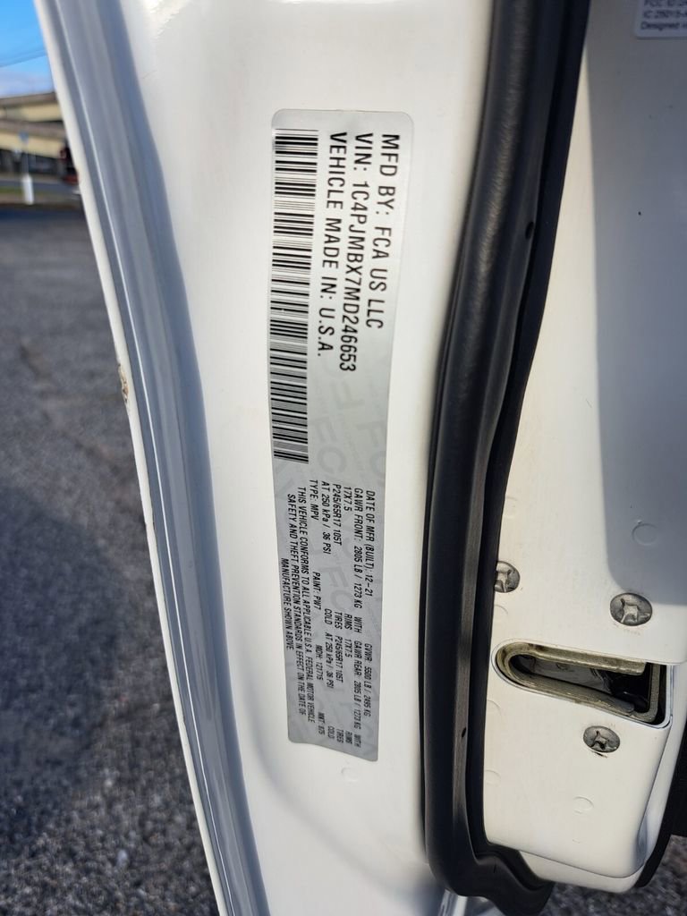 Used 2021 Jeep Cherokee Trailhawk image 29