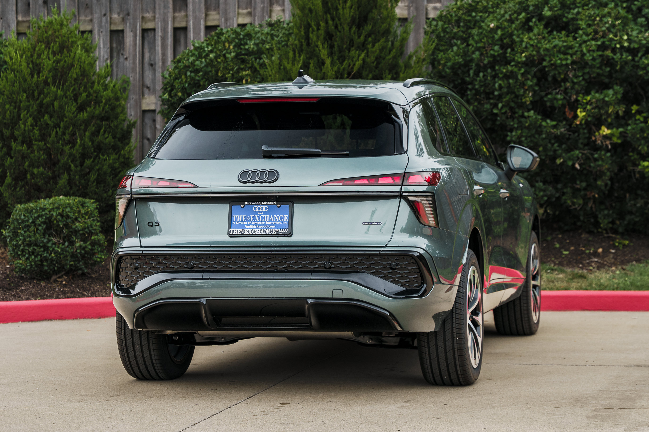 New 2026 Audi Q3 quattro 2.0T AWD/4WD image 3