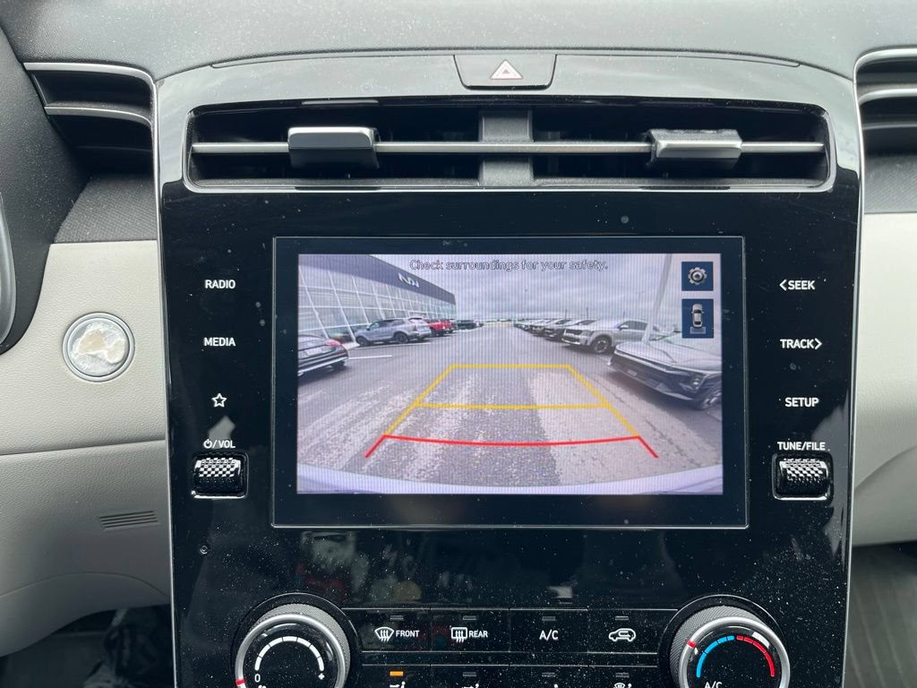 Used 2023 Hyundai Tucson SEL w/ Cargo Package AWD/4WD image 14