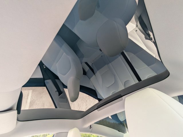 Used 2025 Tesla Model 3 Long Range image 13