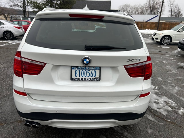 Used 2017 BMW X3 xDrive28i AWD/4WD image 4