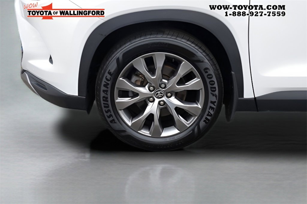 Used 2024 Toyota Grand Highlander Limited image 44