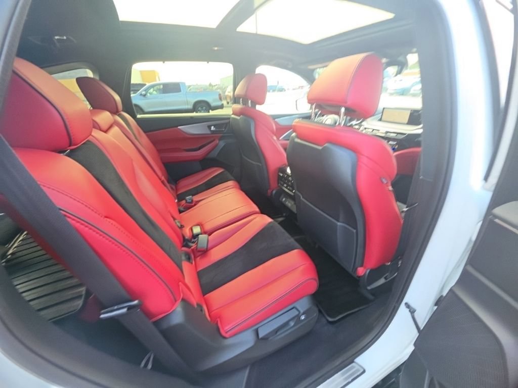 Certified 2022 Acura MDX Type S AWD/4WD image 32