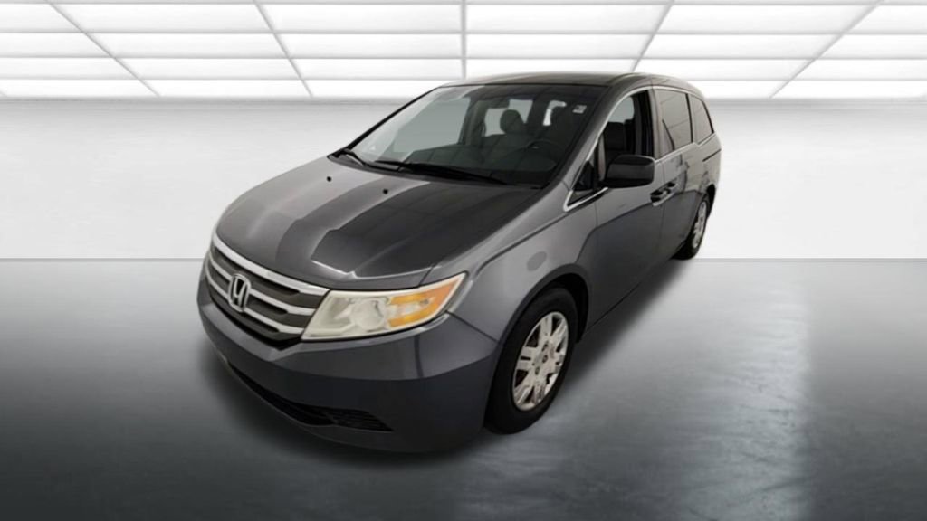 Used 2013 Honda Odyssey LX image 3