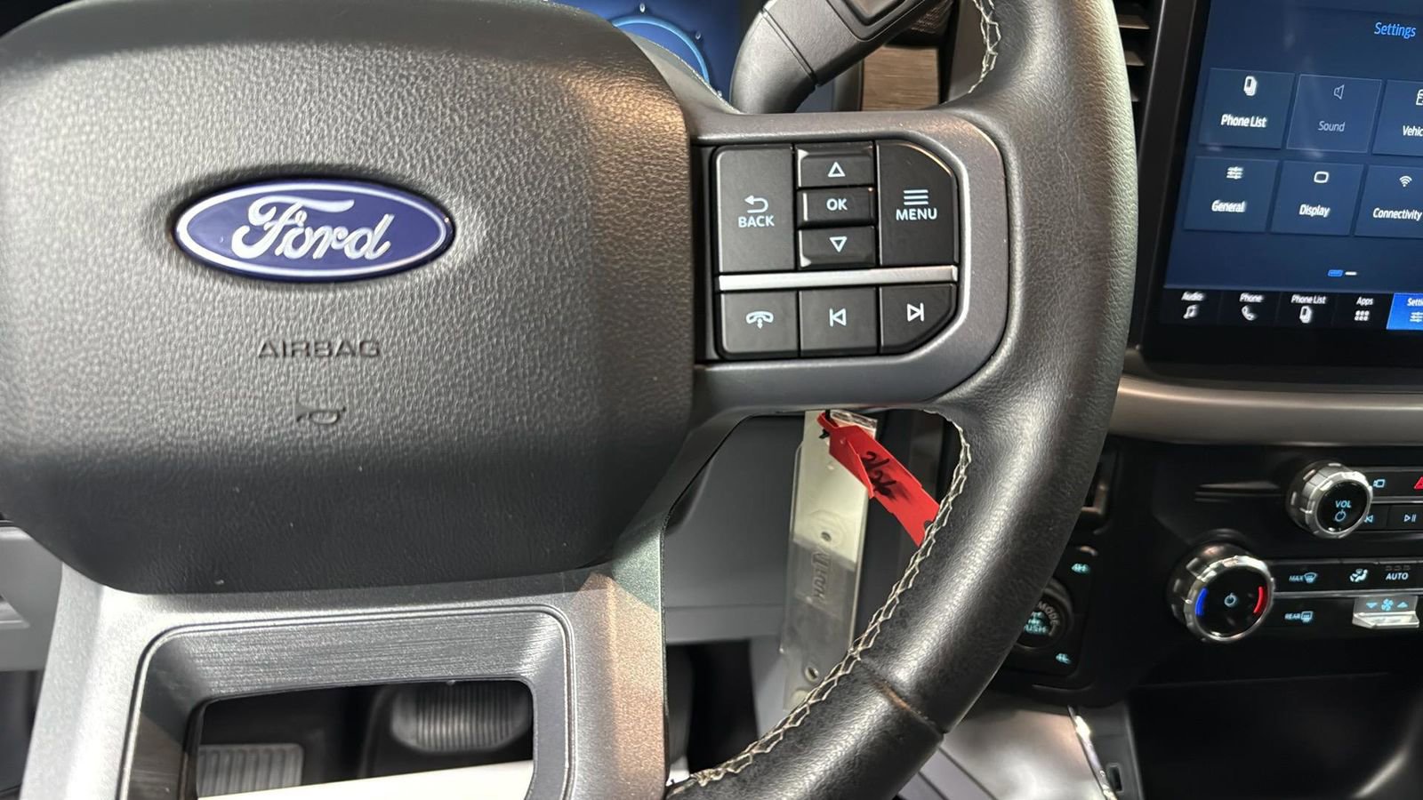 Used 2025 Ford F150 XLT w/ Equipment Group 301A Standard image 15