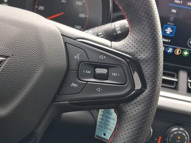 Certified 2025 Chevrolet Trax RS w/ Driver Confidence Package image 21