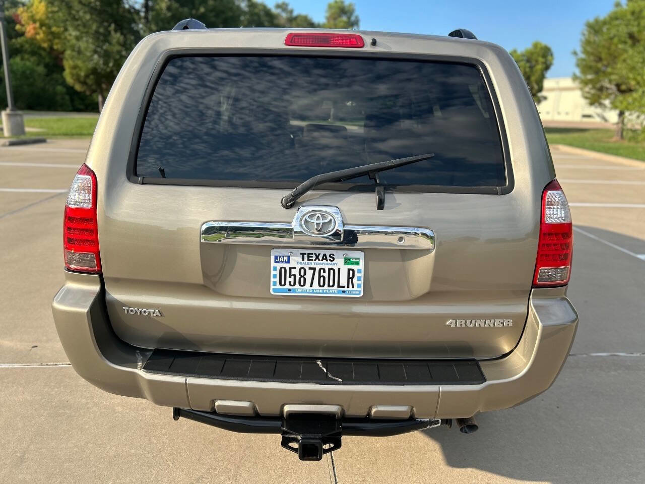 Used 2008 Toyota 4Runner SR5 image 7