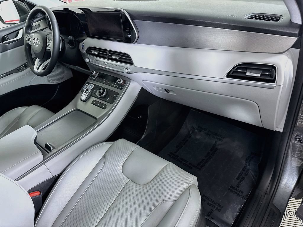 Certified 2022 Hyundai Palisade SEL w/ 8P Bench Seat Package FWD image 36