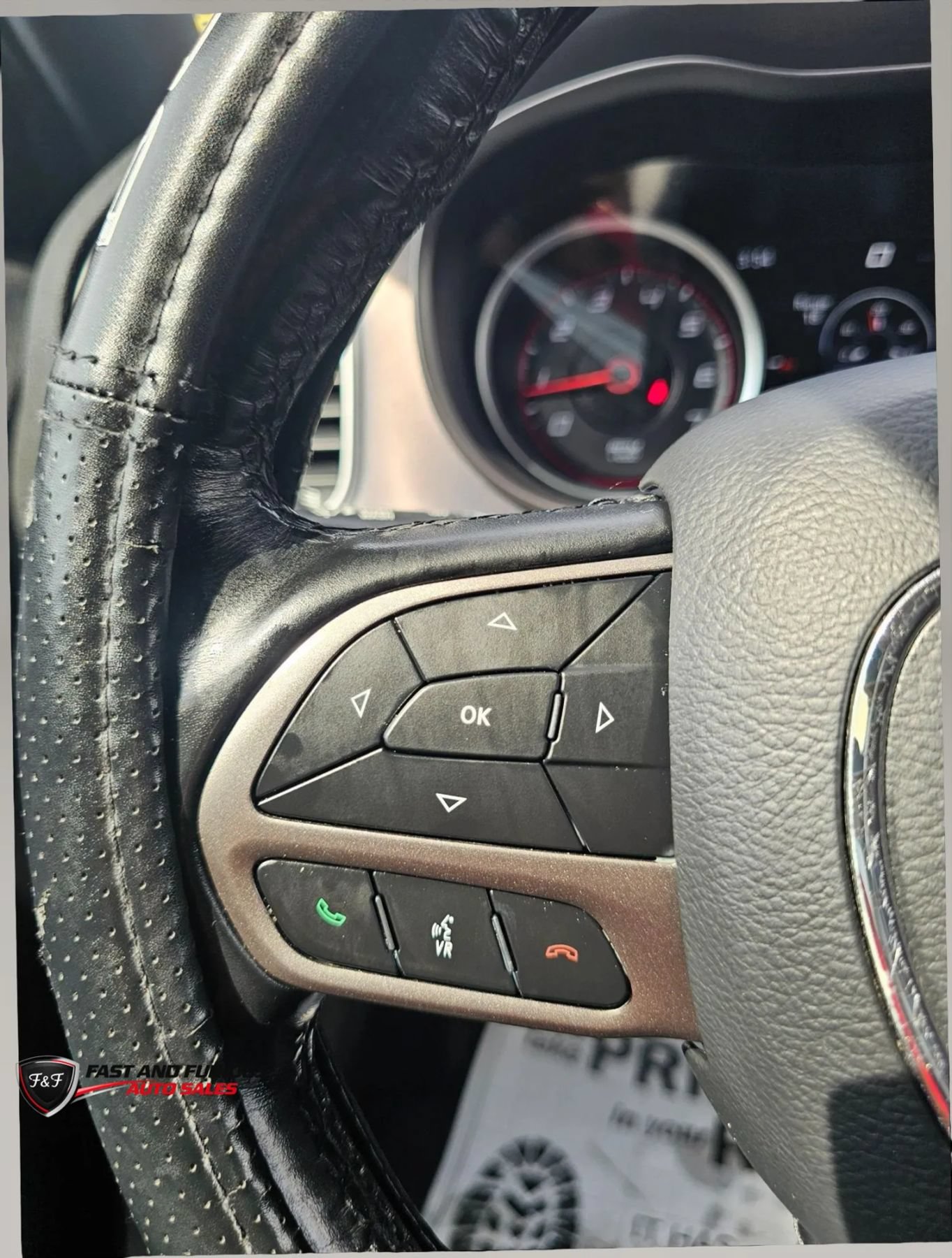 Used 2021 Dodge Charger SXT w/ Leather Interior Group RWD image 17
