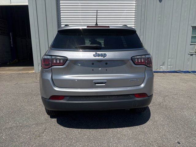 Used 2020 Jeep Compass Latitude image 10