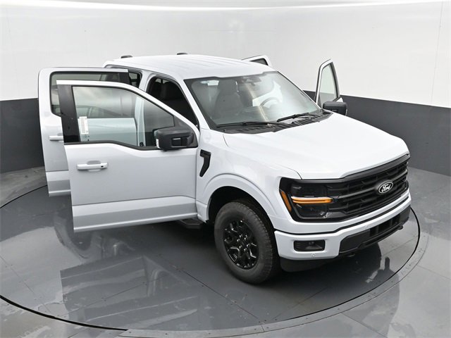 New 2025 Ford F150 XLT w/ Equipment Group 302A MID image 26