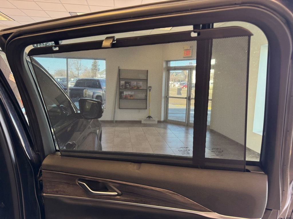 Used 2024 Jeep Grand Cherokee Limited w/ Luxury Tech Group II image 22