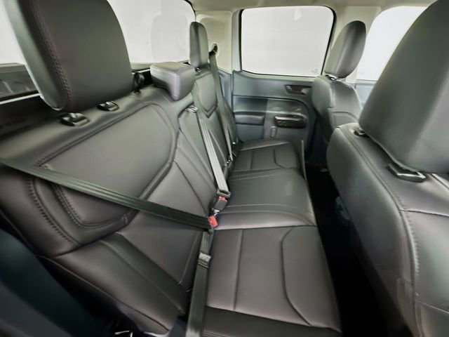 New 2026 Ford Maverick Lariat w/ Black Appearance Package image 28