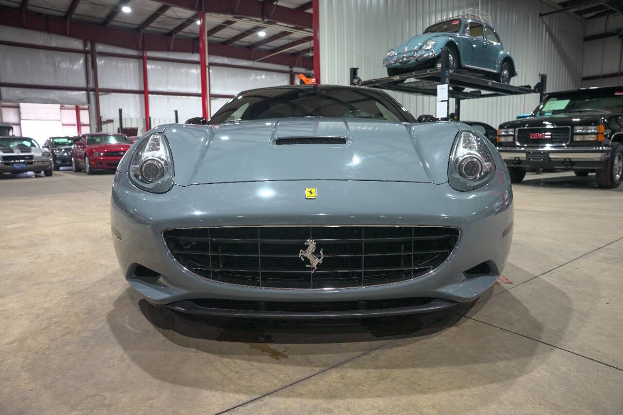 Used 2010 Ferrari California image 24