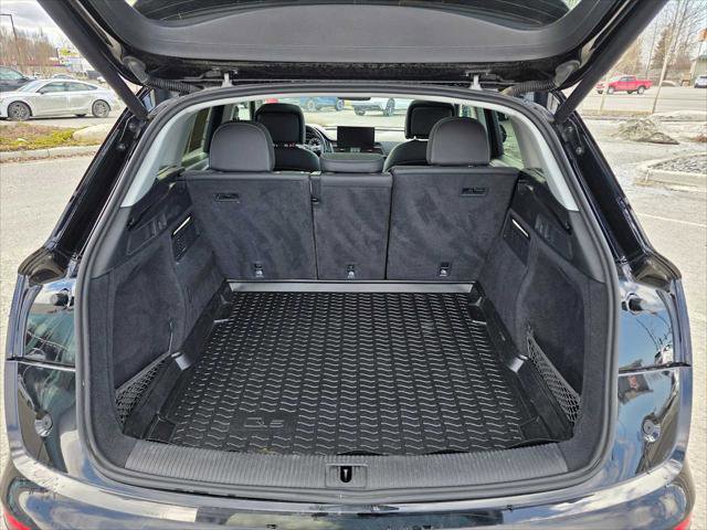 Used 2021 Audi Q5 2.0T Premium Plus w/ Premium Plus Package AWD/4WD image 14