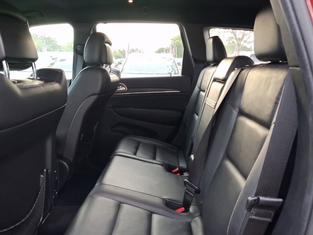 Used 2017 Jeep Grand Cherokee Limited RWD image 8