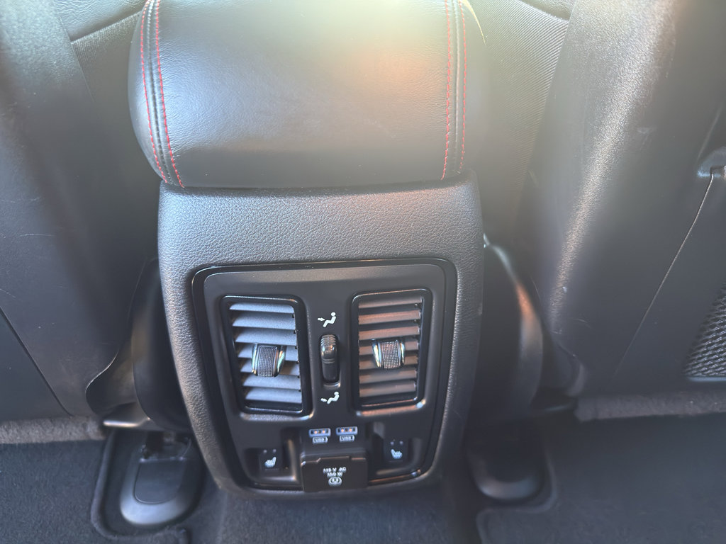 Used 2025 Dodge Durango R/T image 34