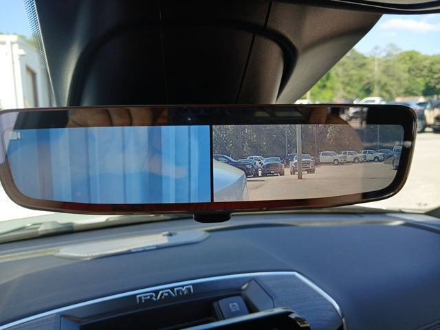 New 2026 RAM 3500 Laramie AWD/4WD image 43