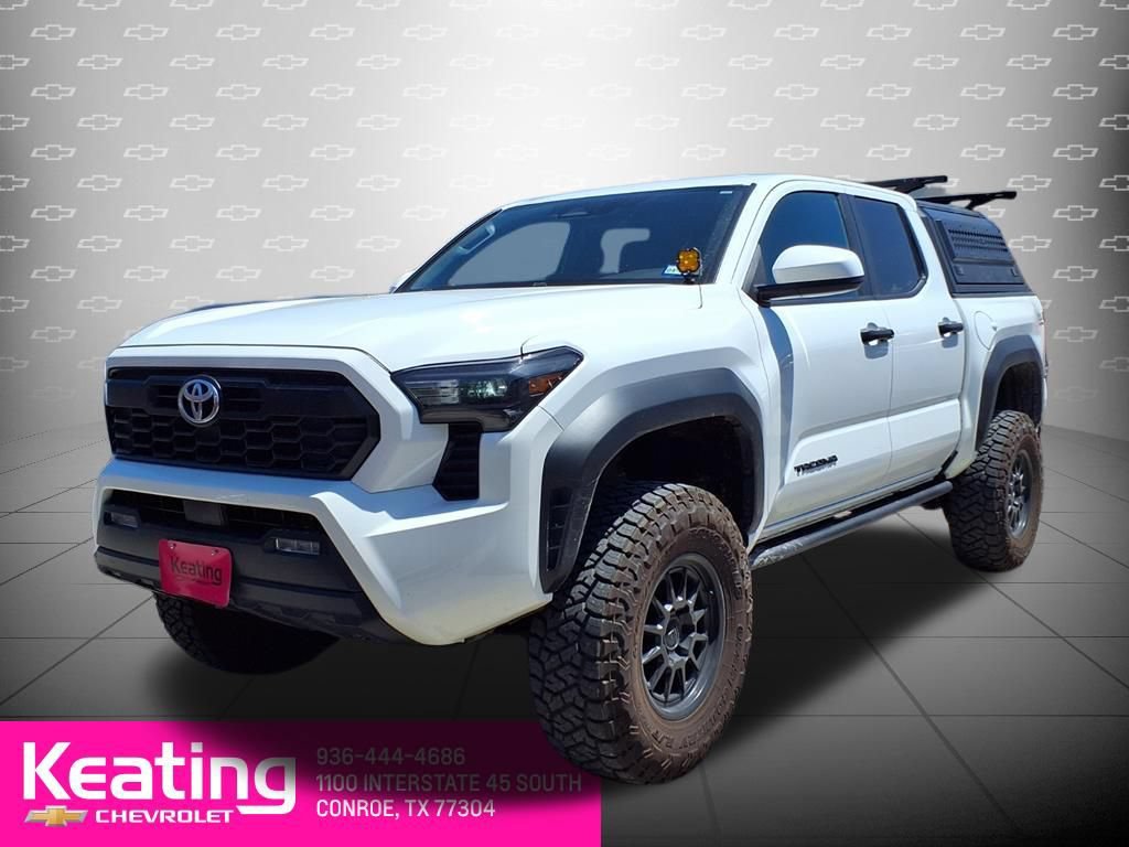 Used 2024 Toyota Tacoma TRD Off-Road AWD/4WD image 3