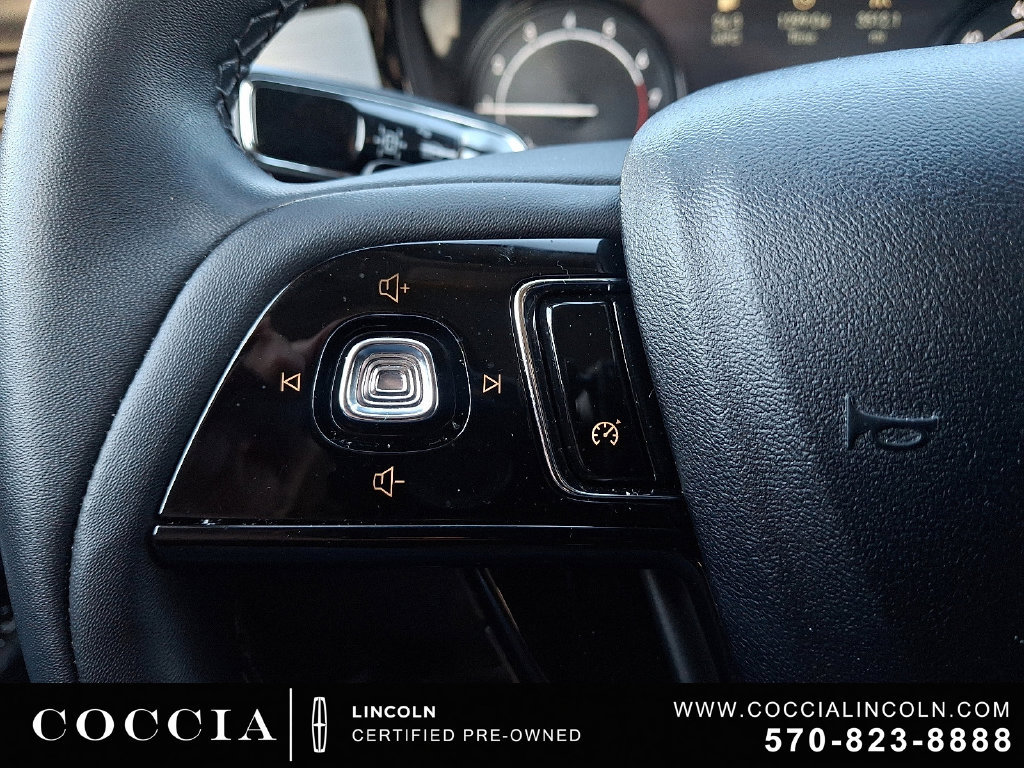 Used 2022 Lincoln Corsair AWD w/ Equipment Group 101A image 21