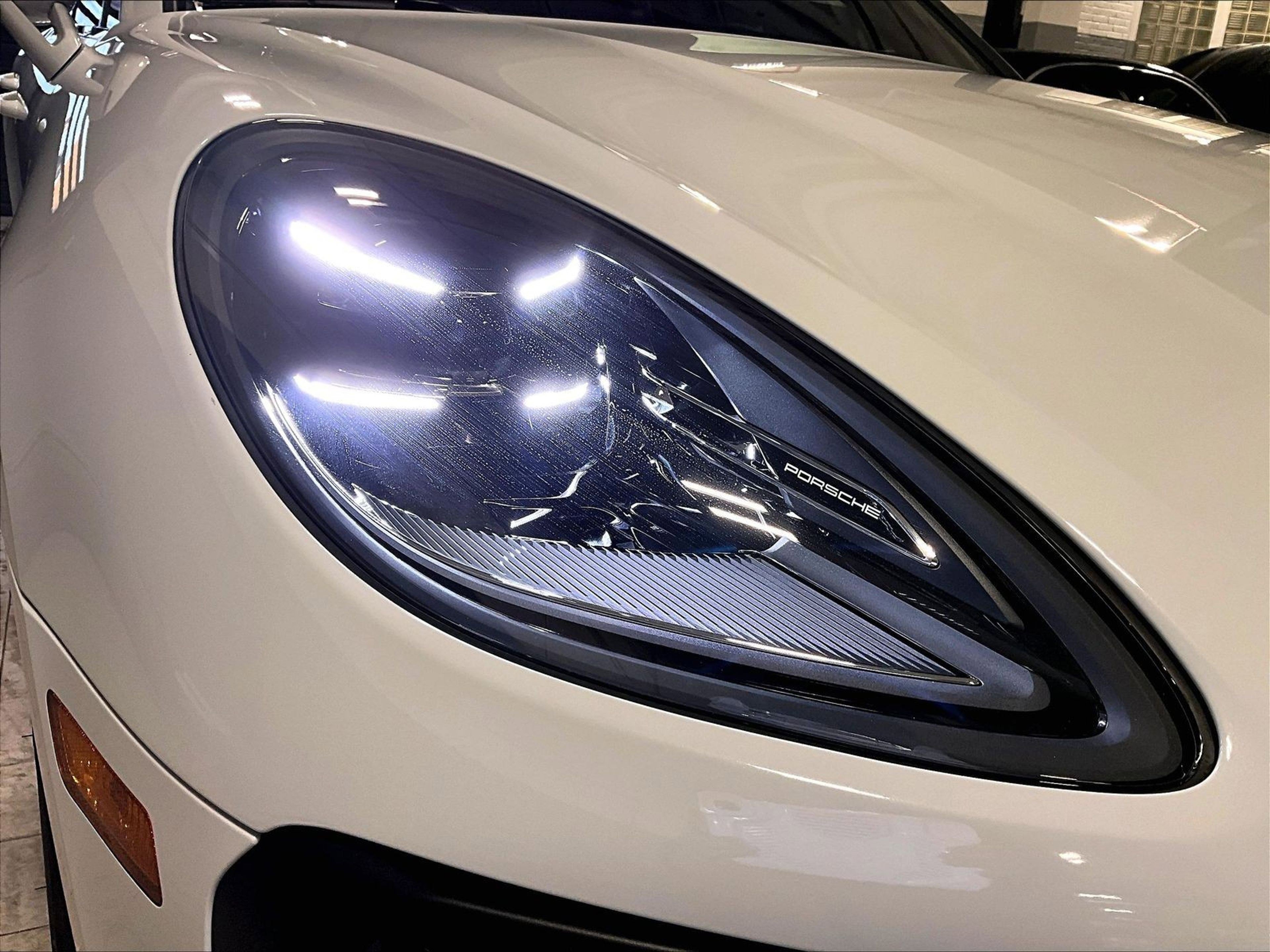 New 2026 Porsche Macan S image 23