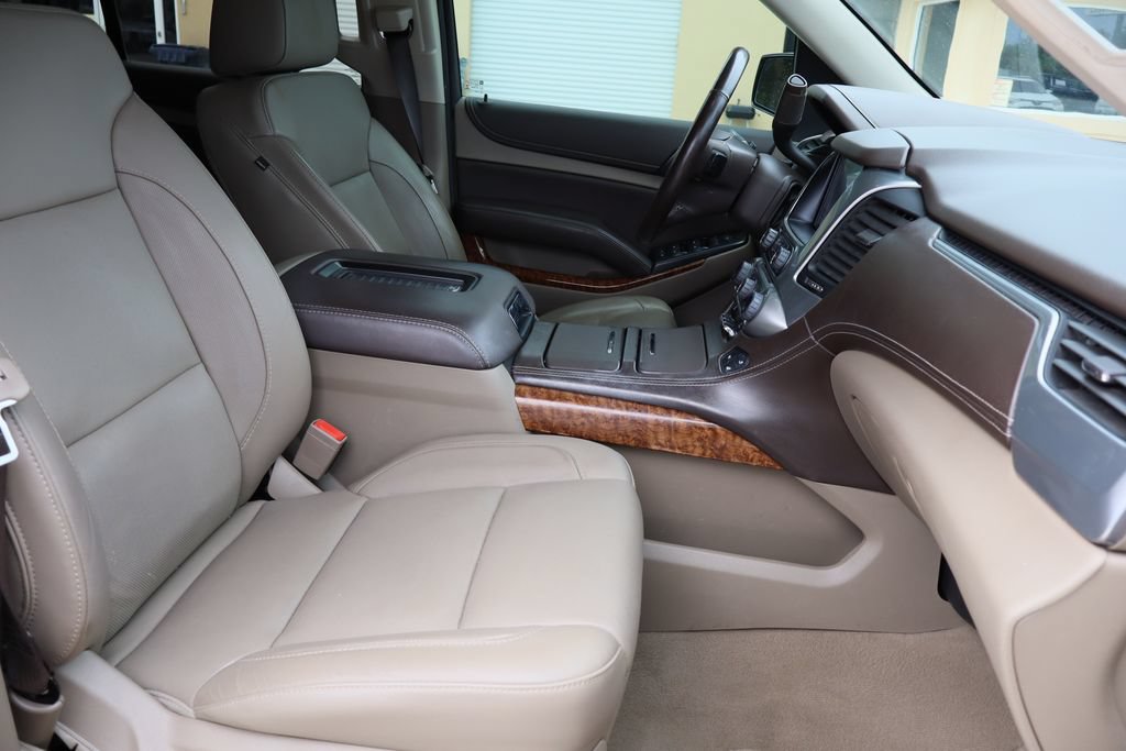 Used 2020 Chevrolet Tahoe Premier RWD image 30