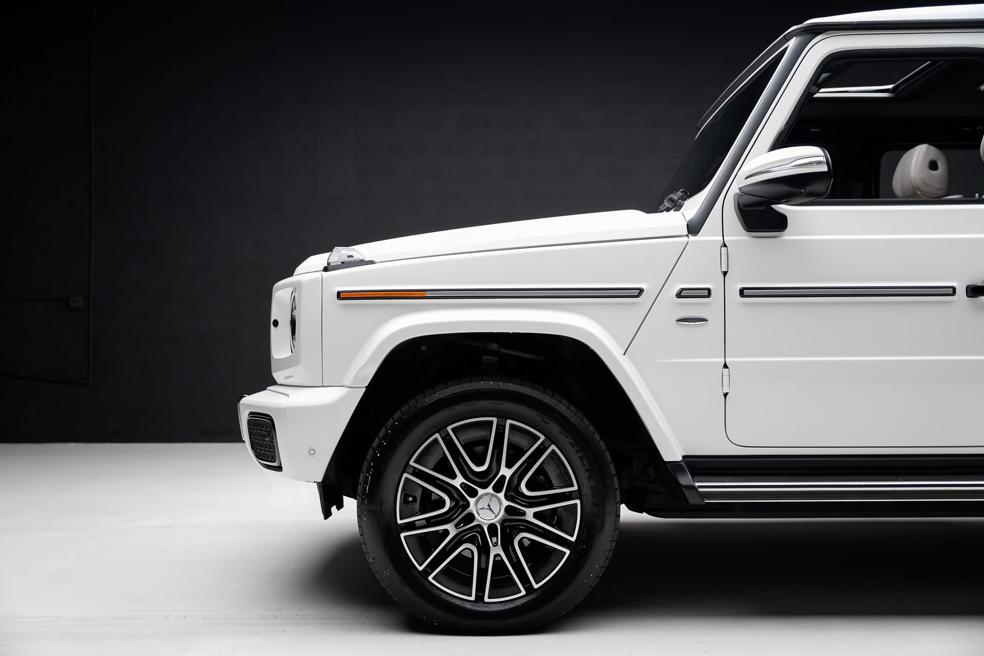 Used 2025 Mercedes-Benz G 580 w/ EQ Technology image 19