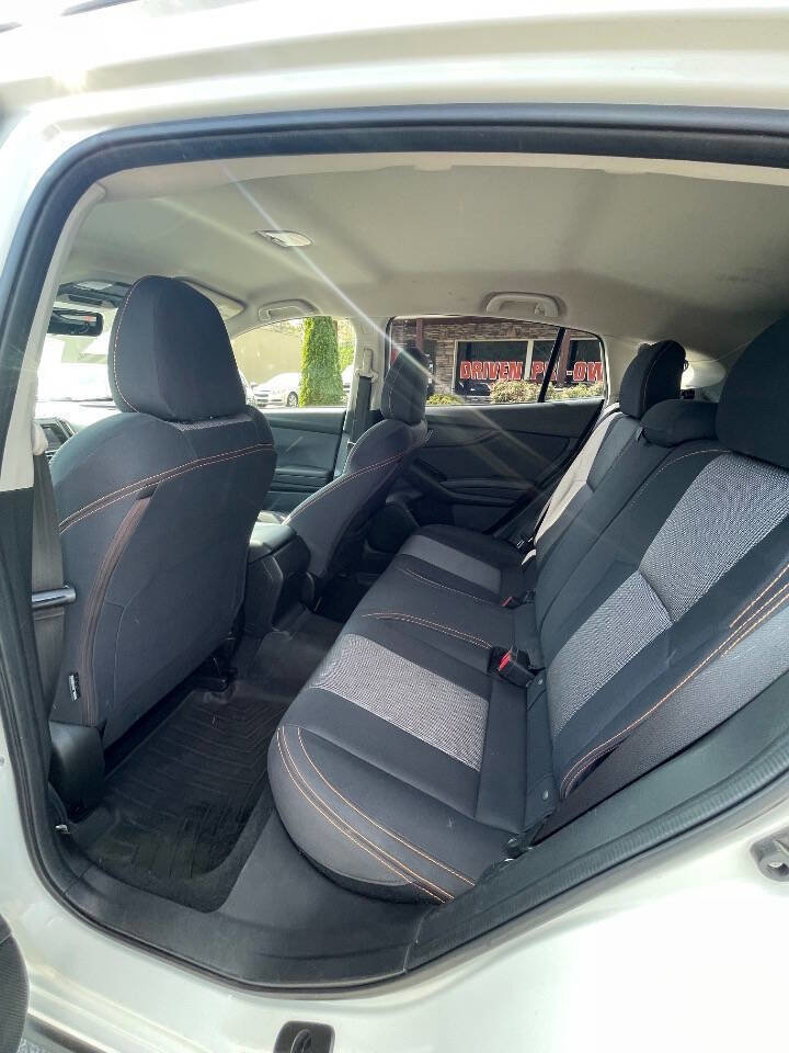 Used 2018 Subaru Crosstrek 2.0i Premium w/ Popular Package #3 AWD/4WD image 14