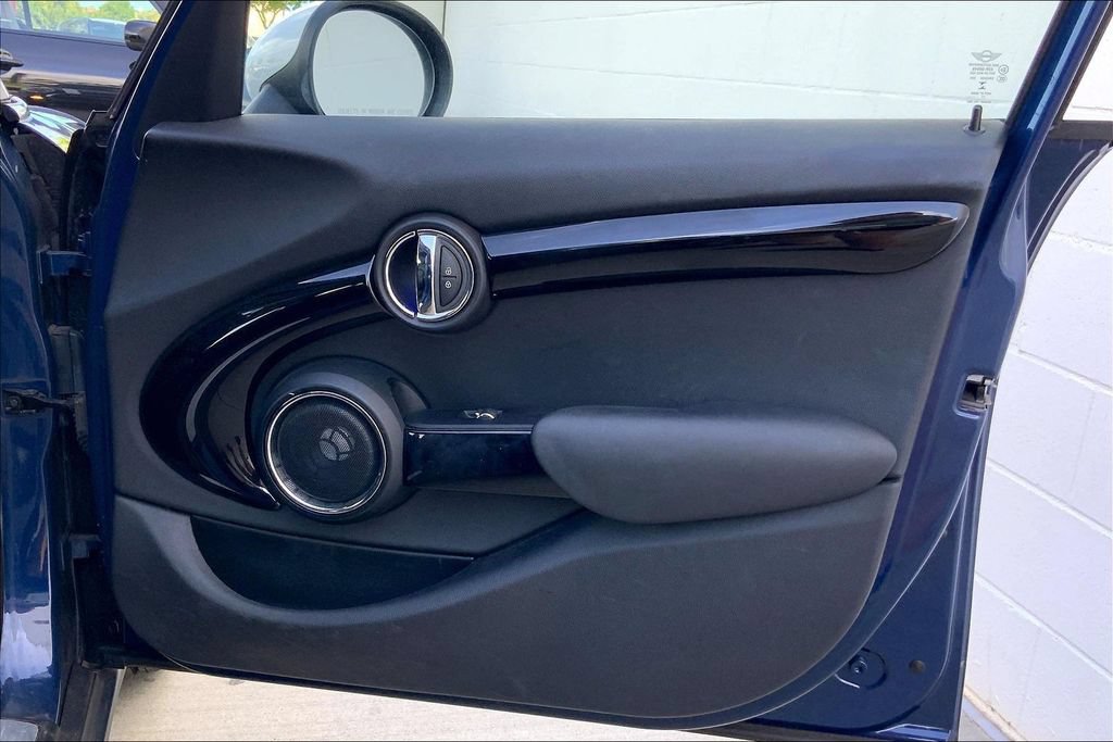 Used 2018 MINI Cooper S FWD image 23