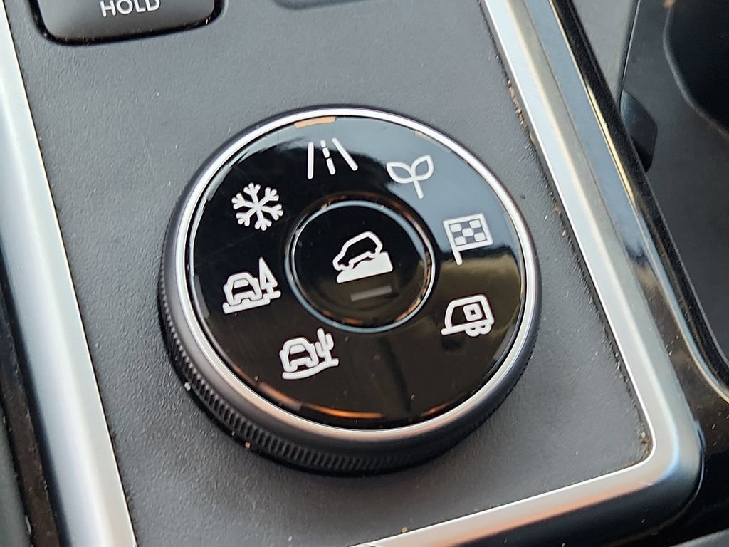 Used 2024 Nissan Pathfinder SV AWD/4WD image 22