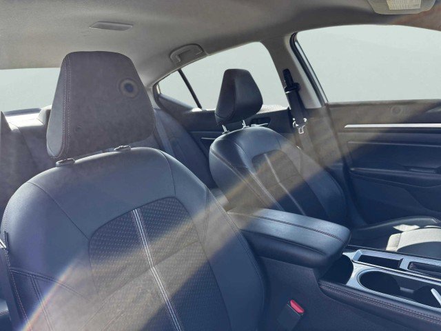 Used 2024 Nissan Altima 2.5 SR image 45