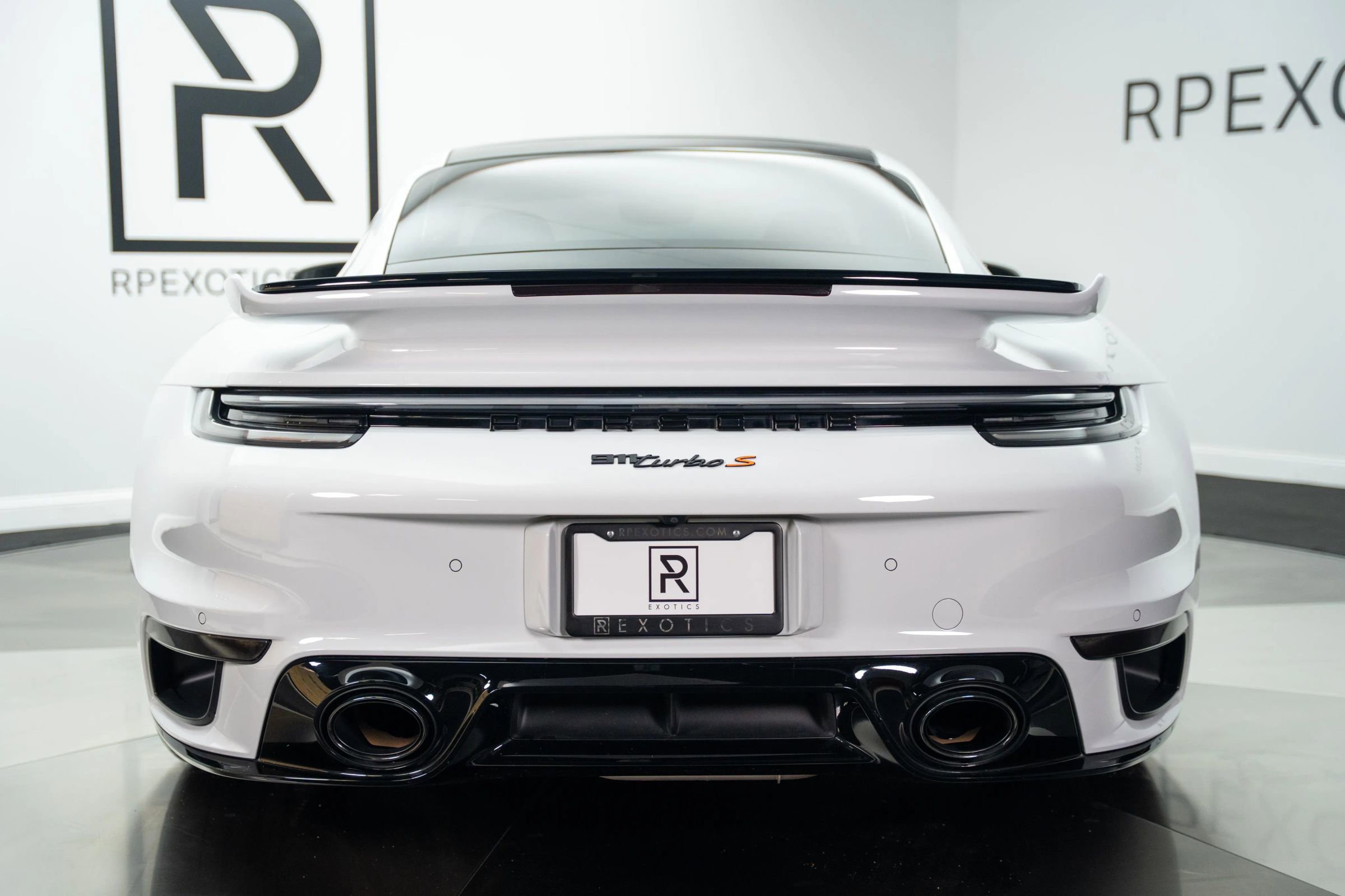 Used 2022 Porsche 911 Turbo S image 19