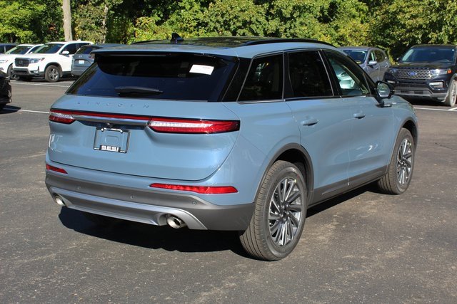 New 2026 Lincoln Corsair Reserve image 3