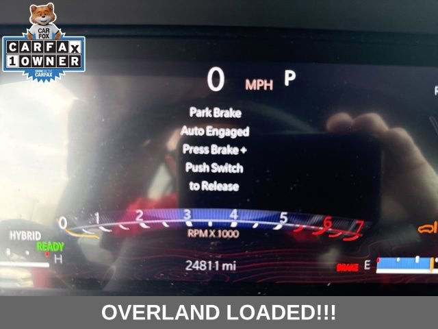 Used 2023 Jeep Grand Cherokee Overland w/ Luxury Tech Group IV AWD/4WD image 11