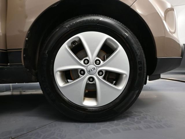 Used 2016 Kia Soul Base image 14