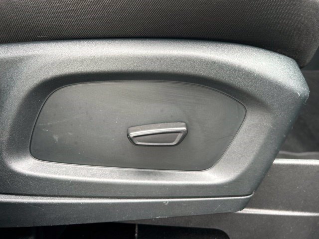 Used 2021 Ford Explorer XLT AWD/4WD image 52