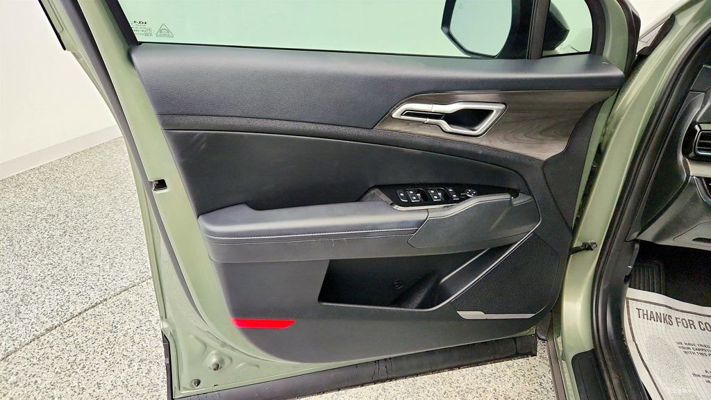 Used 2024 Kia Sportage X-Line AWD/4WD image 10